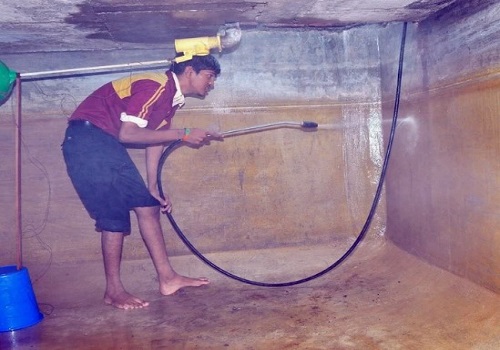 Underground Tank Cleaning (1000–2000 Ltr)
